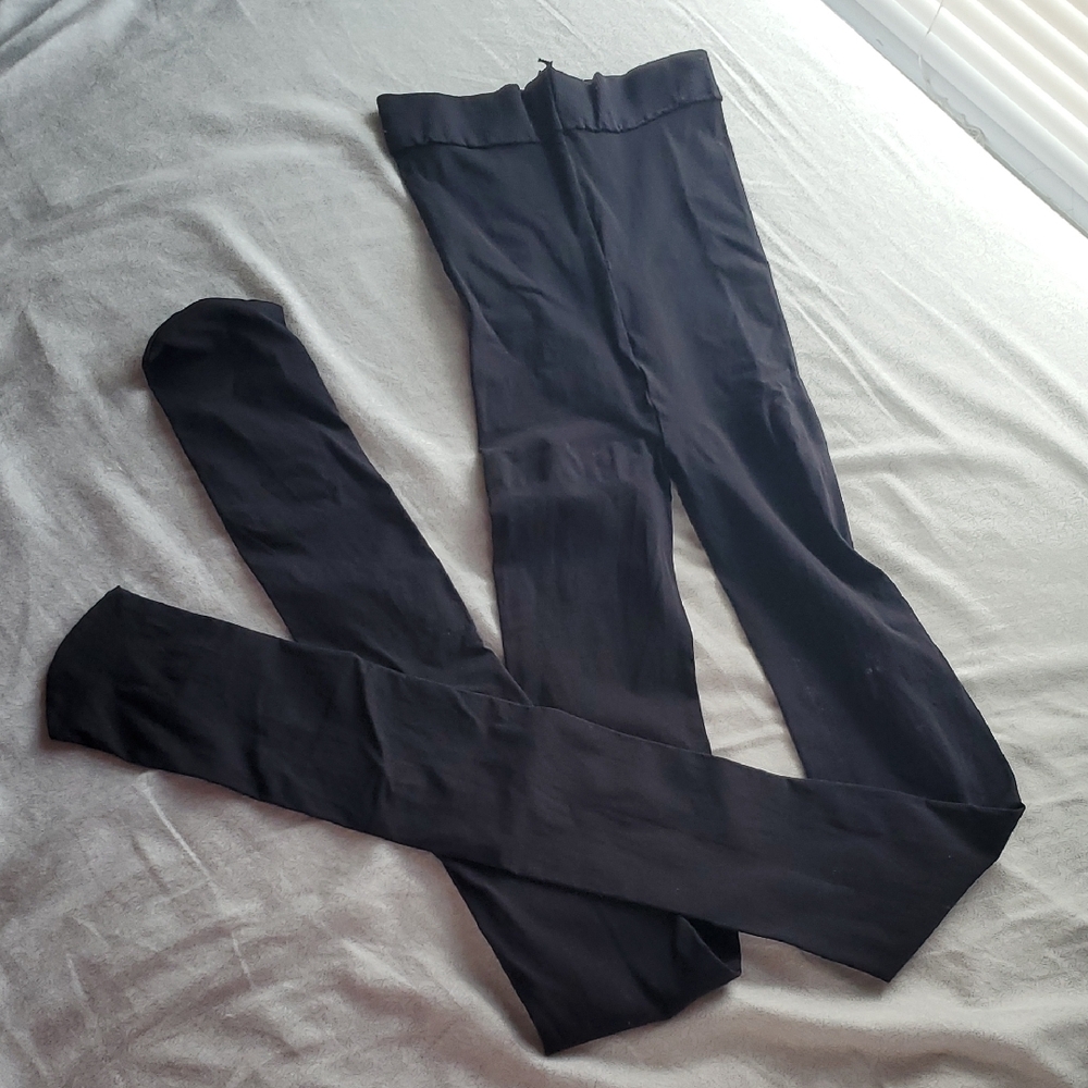 Uniqlo Black Heattech Tights